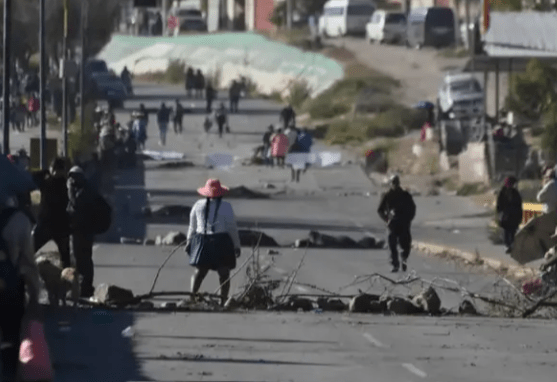 Bolivia avanza hacia una normalización parcial de las rutas, aunque persisten focos de tensión&nbsp;social